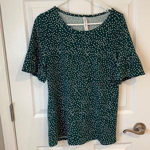 Women’s polka dot shirt